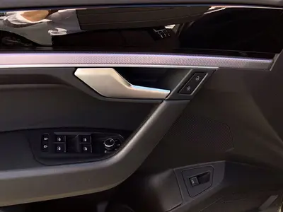 Volkswagen Touareg – Foto 8