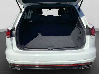 Volkswagen Touareg – Foto 17