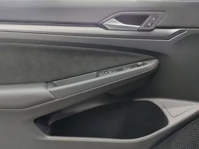 Volkswagen Golf Variant – Foto 8