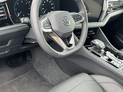 Volkswagen Touareg – Foto 9