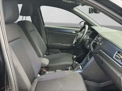 Volkswagen T-Roc – Foto 4