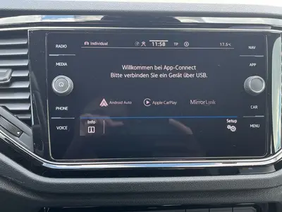 Volkswagen T-Roc – Foto 14