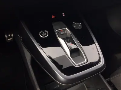 Audi Q4 e-tron – Foto 11