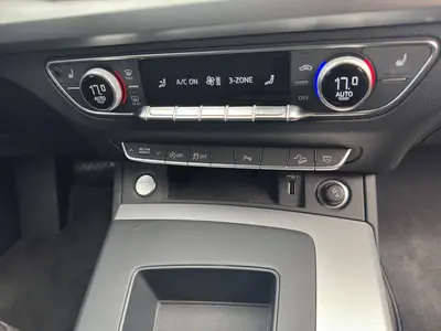Audi Q5 – Foto 18
