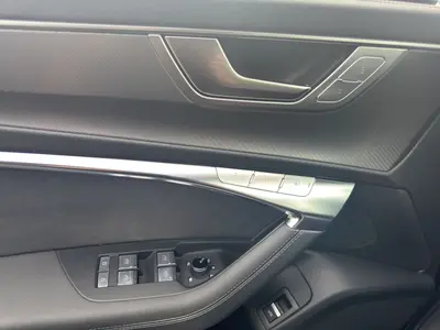 Audi RS 6 Avant – Foto 8