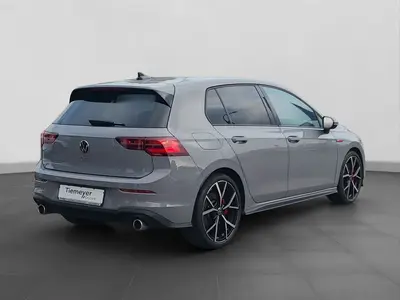 Volkswagen Golf GTI – Foto 3