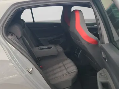 Volkswagen Golf GTI – Foto 6