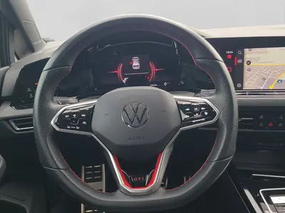 Volkswagen Golf GTI – Foto 9