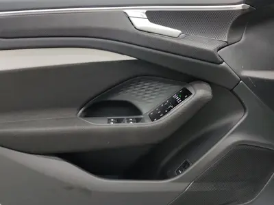 Audi A6 Avant – Foto 9