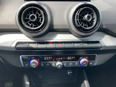 Audi Q2 – Foto 12