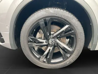 Volkswagen Tiguan Allspace – Foto 7