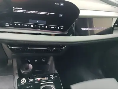 Audi Q6 e-tron – Foto 11