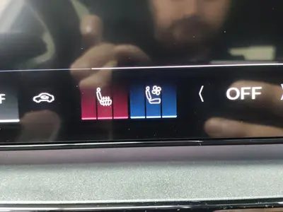 Audi Q6 e-tron – Foto 19