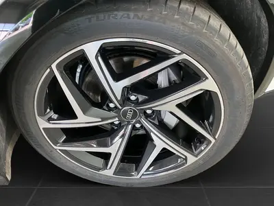 Audi Q6 e-tron – Foto 7