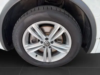 Volkswagen Tiguan Allspace – Foto 7