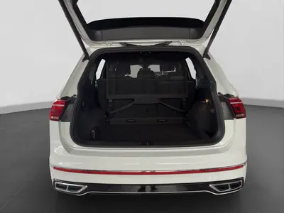 Volkswagen Tiguan Allspace – Foto 17
