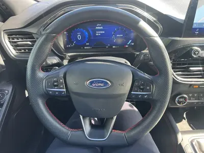 Ford Kuga – Foto 9