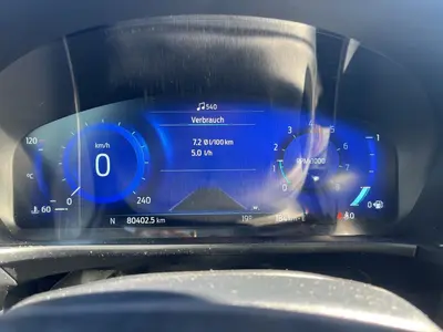 Ford Kuga – Foto 10