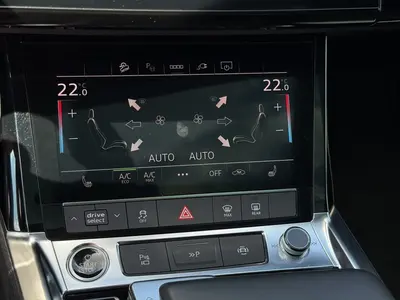 Audi Q8 e-tron – Foto 16