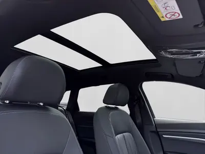 Audi Q8 e-tron – Foto 18