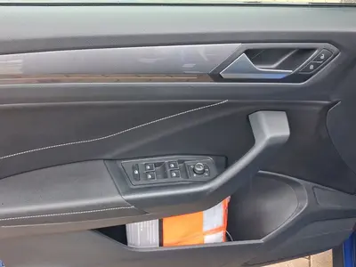 Volkswagen T-Roc – Foto 8