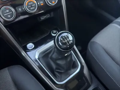 Volkswagen T-Roc – Foto 11