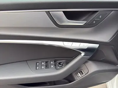 Audi S6 Avant – Foto 8