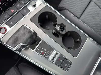 Audi S6 Avant – Foto 11