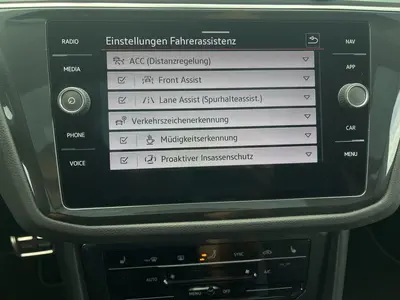Volkswagen Tiguan – Foto 15