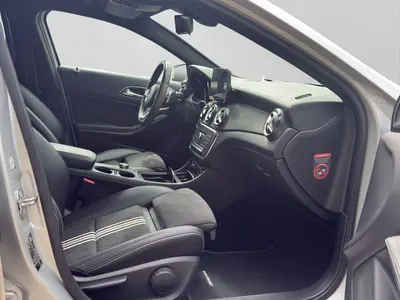 Mercedes-Benz A 180 – Foto 4