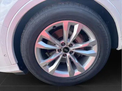 Audi Q7 – Foto 7