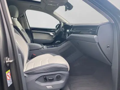 Volkswagen Touareg – Foto 4