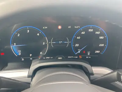 Volkswagen Touareg – Foto 9