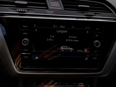 Volkswagen Touran – Foto 15