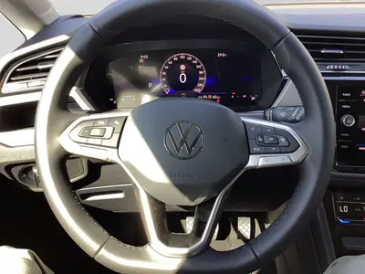 Volkswagen Touran – Foto 9
