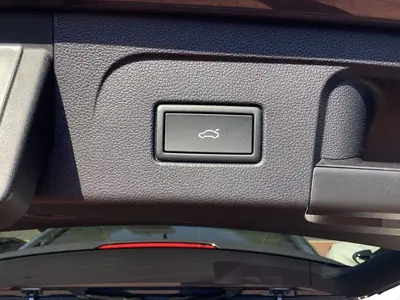 Volkswagen Touran – Foto 18