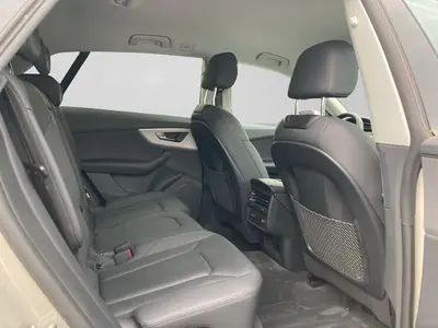 Audi Q8 – Foto 6