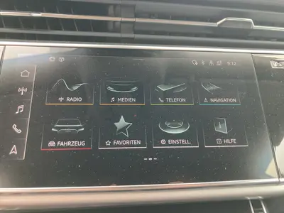 Audi Q8 – Foto 13