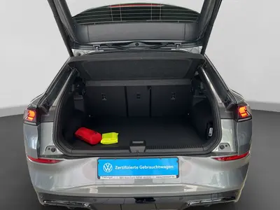 Volkswagen T-Roc – Foto 17
