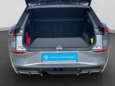 Volkswagen T-Roc – Foto 18