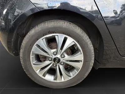Kia Venga – Foto 7
