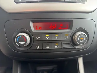 Kia Venga – Foto 13