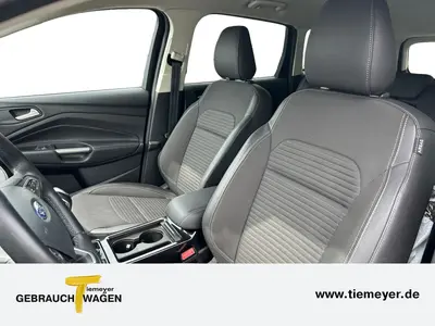 Ford Kuga – Foto 10