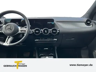 Mercedes-Benz GLA 200 – Foto 13