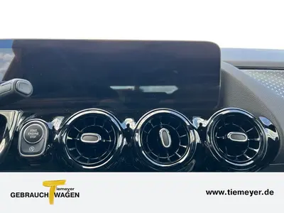Mercedes-Benz GLA 200 – Foto 14