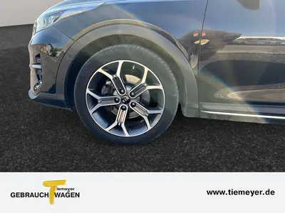 Kia XCeed – Foto 9