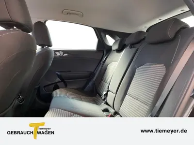 Kia cee'd – Foto 11