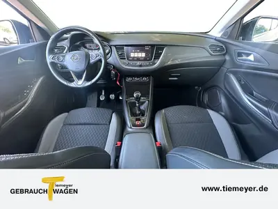 Opel Grandland X – Foto 12