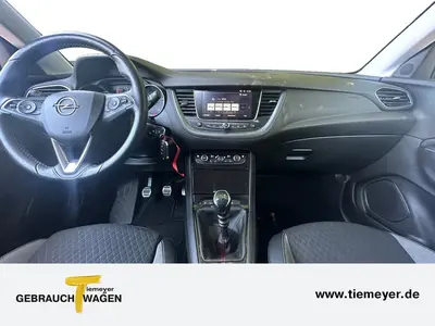 Opel Grandland X – Foto 13