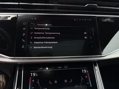 Audi Q8 – Foto 16